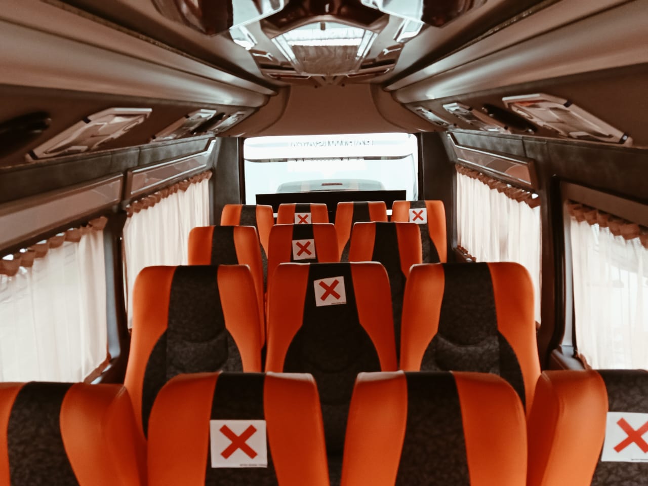 Layanan Sewa Bus Pariwisata Beransuransi Di Bogor 081290070828
